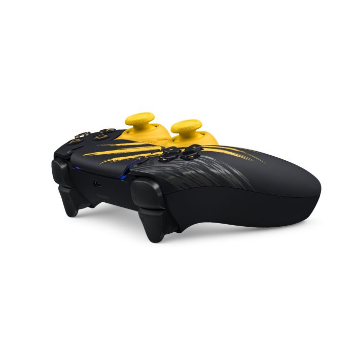 DualSense Wolverine Battle Yellow Limited Edition Wireless Controller-02